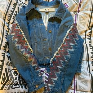 Embroidered crop jean jacket-XXS 155/80